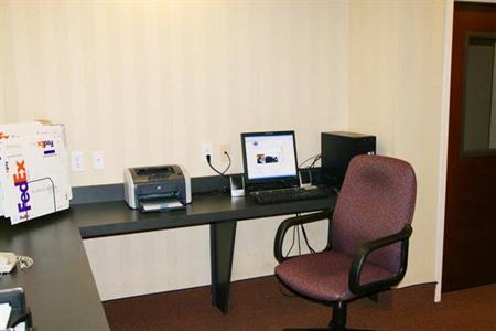 фото отеля Hampton Inn Cornelia