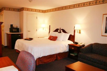 фото отеля Hampton Inn Cornelia