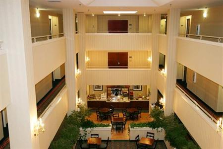 фото отеля Hampton Inn Cornelia