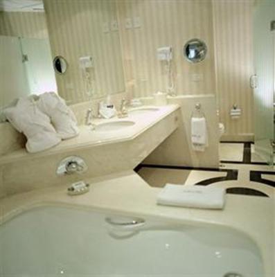 фото отеля The Green Park Hotel Mexico City