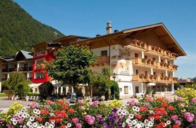 фото отеля Landgasthof Hotel Römerhof Fusch an der Grossglocknerstrasse