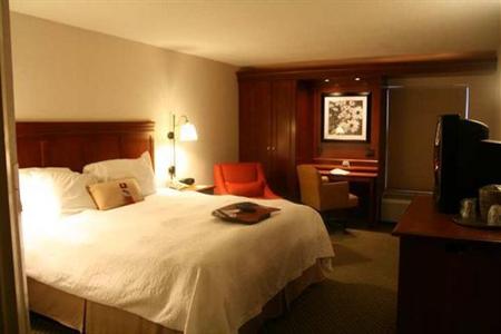 фото отеля Hampton Inn Columbus-East