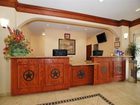 фото отеля BEST WESTERN South Plains Inn & Suites