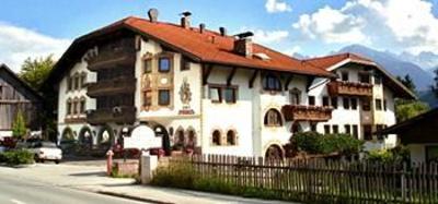 фото отеля Tyrolis Hotel