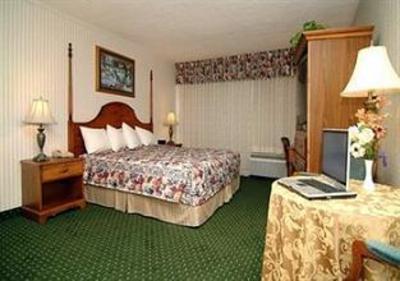 фото отеля Clarion Del Mar Inn