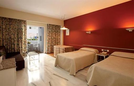 фото отеля Pyr Marbella Hotel