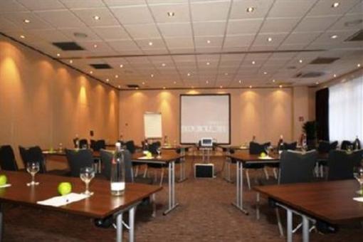 фото отеля Parkhotel Berghölzchen Hildesheim