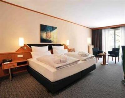 фото отеля Parkhotel Berghölzchen Hildesheim