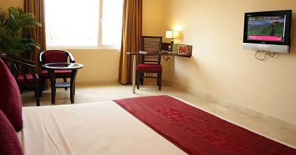 фото отеля Hotel Atithi Puducherry