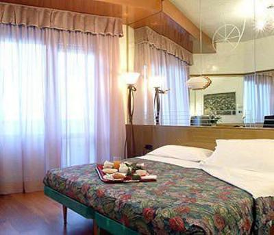 фото отеля Hotel Nautico Riccione