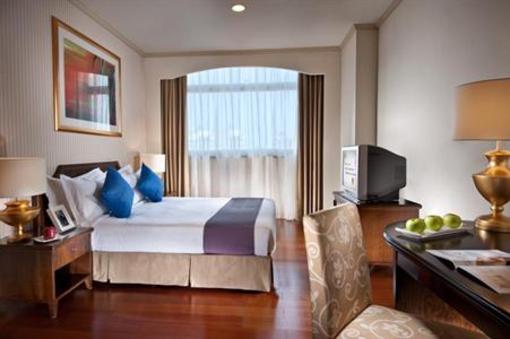 фото отеля Green Court Serviced Apartment