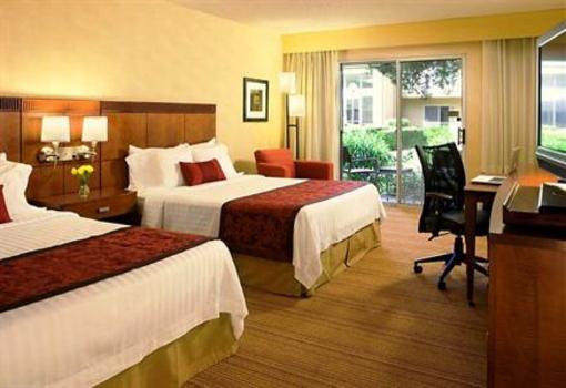 фото отеля Courtyard Hotel San Mateo Foster City
