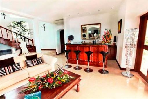 фото отеля Petit Amour Villa