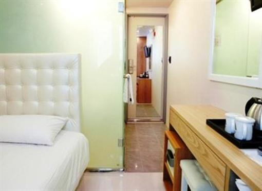 фото отеля Hotel Cozy Myeongdong