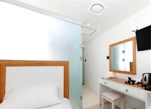 фото отеля Hotel Cozy Myeongdong