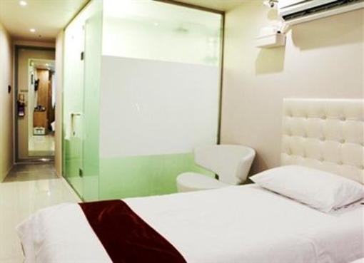 фото отеля Hotel Cozy Myeongdong