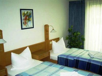 фото отеля Hotel-Pension Pastow