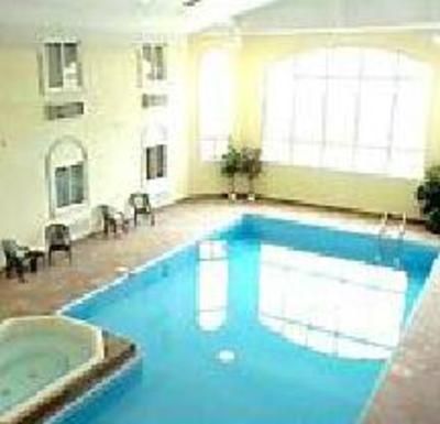 фото отеля Country Lane Inn & Suites