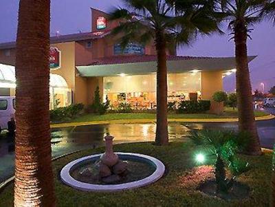 фото отеля Hotel Ibis Monterrey Aeropuerto
