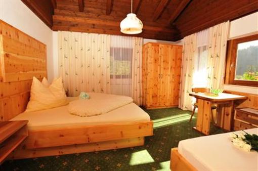 фото отеля Pension Landhaus Bernhofer