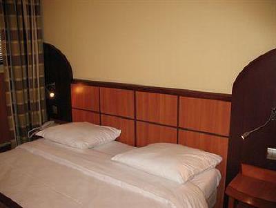фото отеля Logis Le Cantagrel