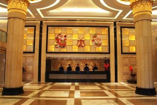 фото отеля Roman Holiday Hotel Yantai