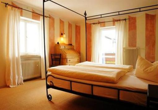 фото отеля Landgasthof Einbachmuhle