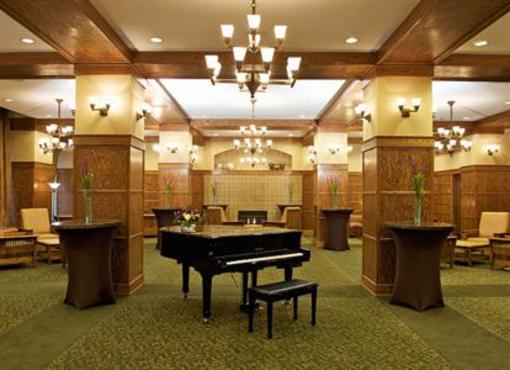 фото отеля The Silversmith Hotel & Suites