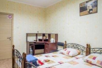 фото отеля Hostel Crown