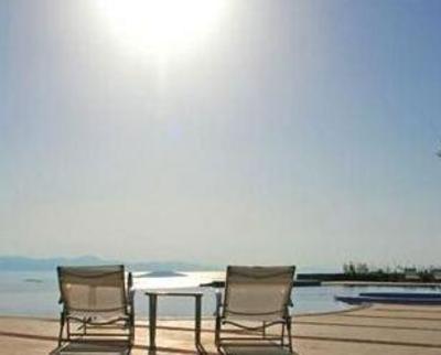 фото отеля Grand Sea View Apartment