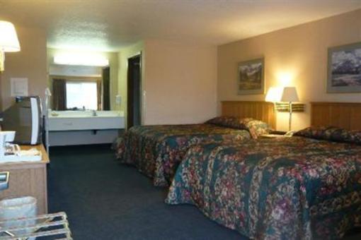 фото отеля Travelodge Pioneer Villa
