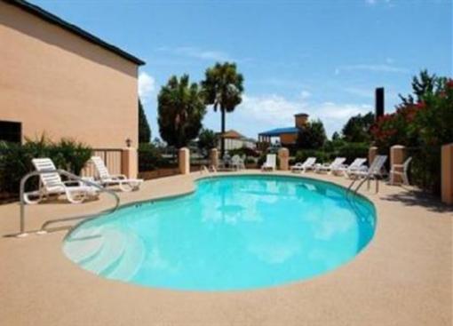 фото отеля Quality Inn Cordele