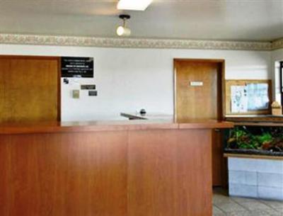 фото отеля Super 8 Crescent City