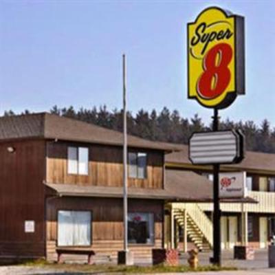 фото отеля Super 8 Crescent City