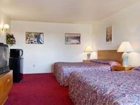 Super 8 Crescent City