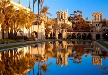 фото отеля Courtyard by Marriott Rancho Bernardo