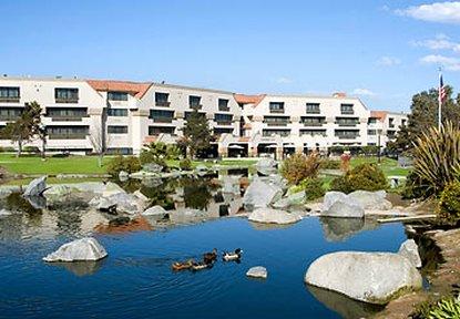 фото отеля Courtyard by Marriott Rancho Bernardo