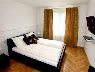 фото отеля Guest House Dienerstrasse