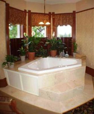 фото отеля Edgar Olin House Bed and Breakfast