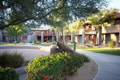 фото отеля Thunderbird Executive Inn & Conference Center