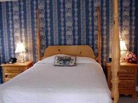 Harbor House Inn