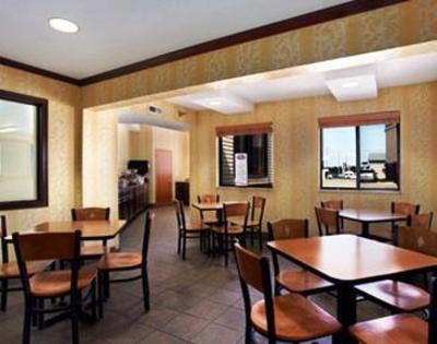 фото отеля Baymont Inn & Suites Waterloo