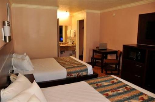 фото отеля Country Inn Sonora