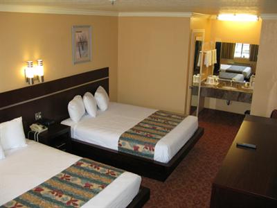 фото отеля Country Inn Sonora