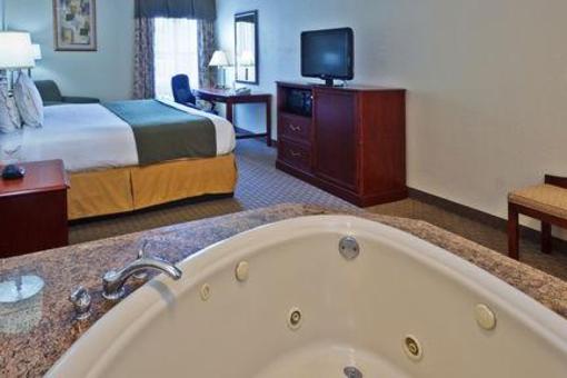 фото отеля Holiday Inn Express & Suites Kimball