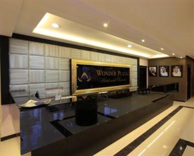 фото отеля Wonder Plaza Suites