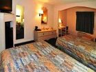 фото отеля Days Inn North Tyndall Panama City Callaway