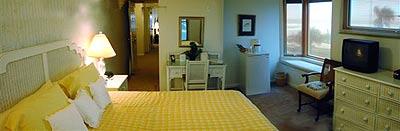 фото отеля Pelican Path Bed and Breakfast by the Sea