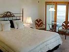фото отеля Pelican Path Bed and Breakfast by the Sea