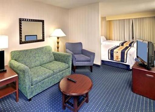 фото отеля SpringHill Suites Mystic Waterford